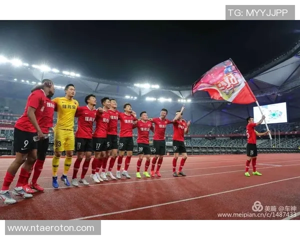 深圳佳兆业迎战武汉球队全力争胜展现实力与决心